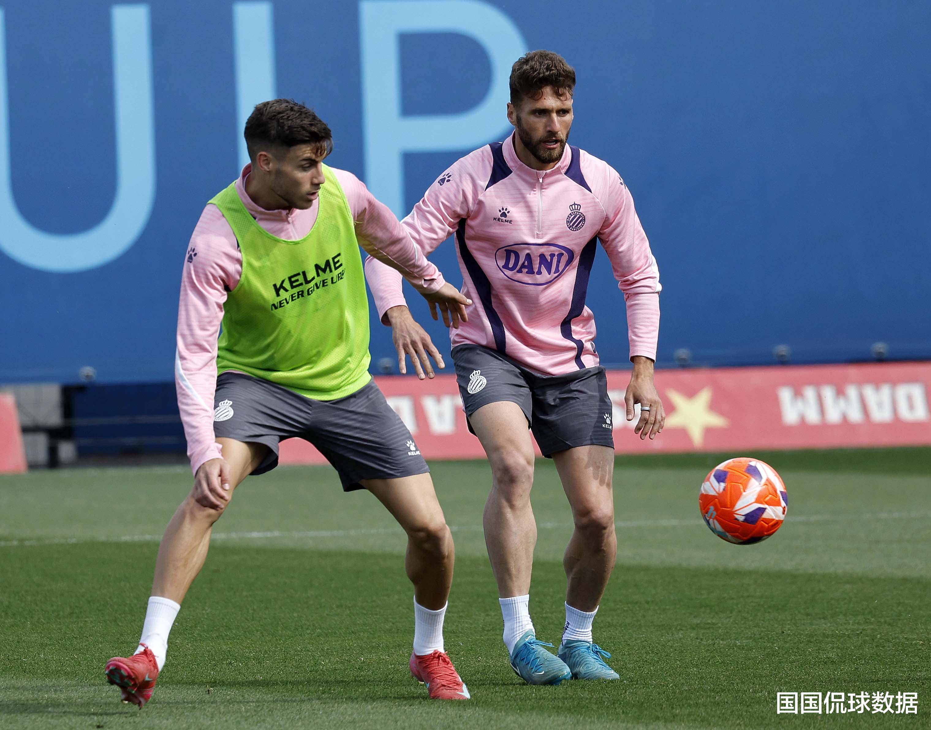 西班牙人战胜巴萨