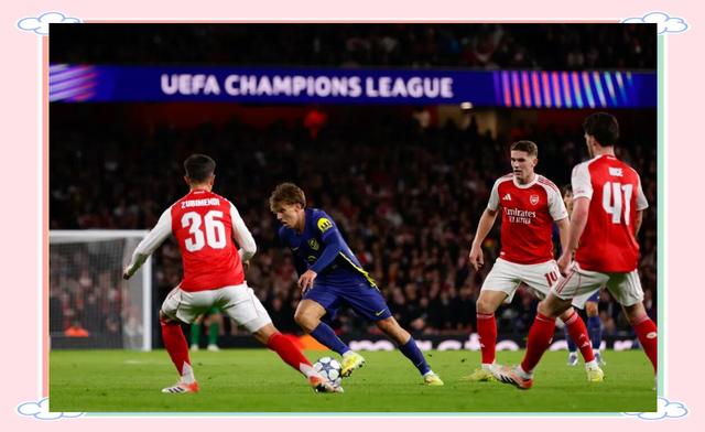 pg试玩-包含阿森纳惨遭惨败,欧冠梦或将破灭!的词条