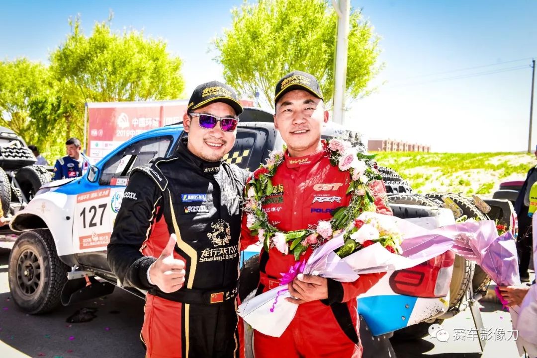 国内球员获好评，展现出色技术与团队合作的简单介绍