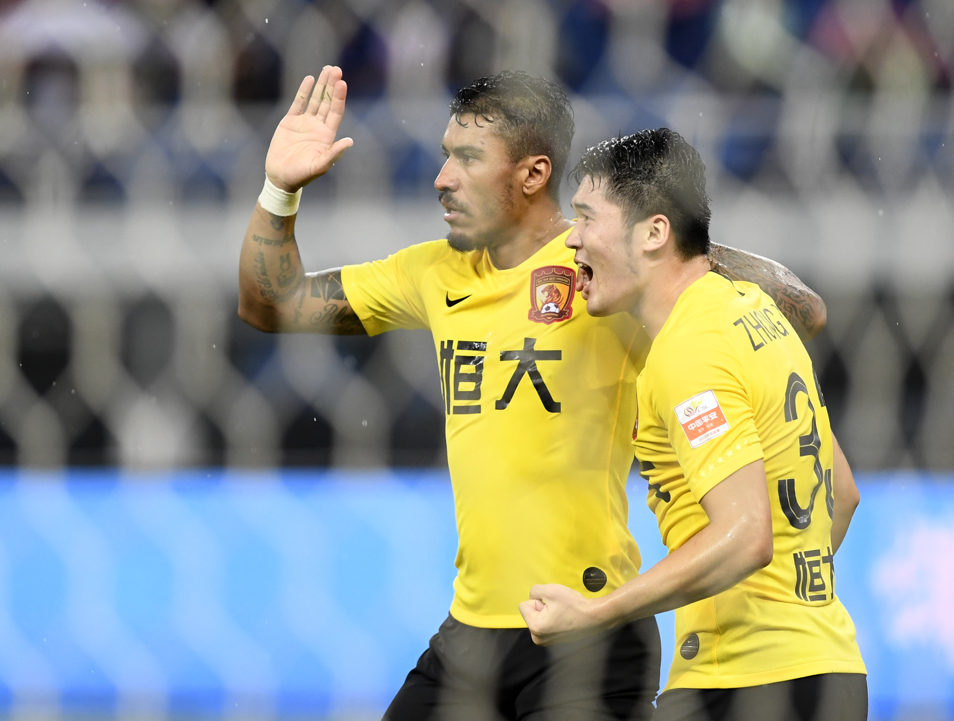 pg试玩-广州恒大再胜大连人,堪称大连克星(广州恒大vs大连人)